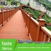 Suporte personalizado plástico plástico madeira corrimão de madeira plástico cerca de madeira ao ar livre prancha corrimão rodoviário proteção cênica madeira plástico imitação de corrimão de madeira