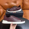 Zapatillas de Piel Genuina para Hombre 2025 Nuevas de Primavera y Otoño de Lujo Modernas Slip-On Zapatos Casuales con Suelas Blandas y Cómodos Mocasines Perezosos