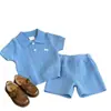 Conjunto de Verano para Niños 2026 Nuevo de Moda Tejido Cuello Polo Manga Corta Pantalones Cortos Conjunto de Dos Piezas para Bebés Niños con Estilo