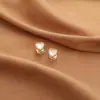 Brincos de Clipe para Velas de Mosquito para Mulheres Sem Orelhas Furadas, Brincos de Pérola de Alta Qualidade, Brincos Estilo Francês Atacado, Luxo Leve Ins, Simples e Elegante
