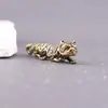 Miniatura de ornamento de tigre de cobre, tigre do zodíaco de latão maciço, peça de mão de cobre, pingente de tigre de cobre, escultura de cobre antiga, peça de cobre vintage
