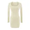 Vestido mini ruchado de manga corta con cuello cuadrado, estilo 'chica hot' puramente deseable para mujer, nuevo vestido bodycon ajustado sexy de verano