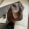 Fabricante Transfronteiriço 2025 Nova Bolsa de Grande Capacidade Feminina Comércio Exterior Novo Estilo Retrô Outono e Inverno Bolsa de Ombro Única Transversal