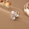 Ear Cuff Brilhante de Zircônia e Pérola, Alto Padrão, Fashion, Exquisito, Versátil, Brincos Estilosos para Mulheres, Acessórios da Moda Estilo Celebridade da Internet
