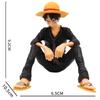 Pvc Luffy Sentado Solo Sólido One Piece Anime Modelo de Mano Adornos para Coche Adornos Decoración para Pastel de Cumpleaños