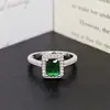Novo Anel de Pedra Preciosa Feminino Senso de Design Nicho Moda Criativo Zircônia Multicolor Retangular Venda Direta da Fábrica R1997