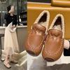 Zapatos Doudou Invierno 2026 Nuevos Zapatos de Mujer Otoño e Invierno Suela Suave Cómodos Planos de Cuero para Mamá Zapatos Cálidos de Algodón