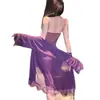 Lingerie Sexy com Renda de Tule e Design Vazado, Incluindo uma Camisola Bordada Solúvel em Água de Alta Durabilidade e uma Camisola de Dormir Justa