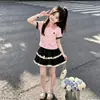 Conjunto de Dos Piezas de Verano Delgado Casual para Niñas, Camisa Polo a Bloques de Color Estilo Universitario Coreano y Falda de Encaje tipo Pastel, 2026