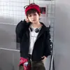 Chaqueta Casual con Capucha y Estrella de Cinco Puntas con Cremallera para Niños en Otoño para Niños Medianos y Mayores Ropa de Otoño a la Moda Estilo Coreano Holgada Fresca Atractiva Estilo de Otoño