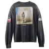 Camiseta Básica Casual Solta de Manga Longa Vtg American High Street Lavada com Estampa de Deus Masculino Mascarado São Miguel para Homens e Mulheres