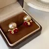 Pendientes de Perla con Poni de Terciopelo Borgoña Vintage para Mujer, Lujo Ligero, Estilo de Gama Alta, Pendientes de Botón Elegantes, Dulces Accesorios para Orejas con Lazo