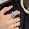 Anillo Doble Capa con Estrella de Zirconia de Diseño Versátil Retro Francés, Lujo Ligero de Nicho, Sensación de Alta Gama, Accesorio de Mano Elegante y Único