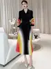 Vestido Longo Feminino Plissado Europeu e Americano Africano Transfronteiriço Plus Size com Cor Degradê, Design Moderno Plissado ao Sol, Mangas Sino Elegantes