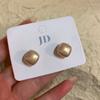 Pendientes de Perla Imitación Cubo de Azúcar para Mujer, Nuevo Estilo Caliente 2026, Pendientes de Botón Inspirados en Chanel, Lujo Ligero, Gama Alta, Elegantes Accesorios para Orejas