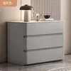 Mesita de Noche Grande de Madera Maciza Crema Hogar Lujo de Alta Gama Simple Moderno Tres Cajones Dormitorio Mesa de Mesita de Noche