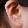 Clavos de Hueso de Oreja Rosca Transparente de Silicona Invisible para Dormir Sin Quitarse los Agujeros de la Oreja para Prevenir el Cierre 1.2mm Cuidado de la Oreja Clavos de Oreja y Aretes