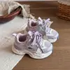 Zapatos Deportivos Infantiles para Niños y Niñas 2025 Primavera y Otoño Nuevo Estilo Malla Transpirable Suave en la Superficie para Bebés Niñas Niñas Pequeñas Zapatos de Papá 6-12 Años