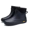 Botas de lluvia de caña corta para hombre transfronterizas para uso todoterreno al aire libre, zapatos de goma ligeros, duraderos y antideslizantes, zapatos de trabajo impermeables para la cocina