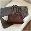 Bolsa de Ombro Estilosa Rice House Retro Grande Capacidade Outono 2026 Nova Bolsa Tote Simples de Nicho Bolsa de Ombro Única Fashion
