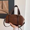 Bolsa pequena de crowdsourcing de alta qualidade Sense para mulheres, outono e inverno 2024, nova bolsa vintage fosca, bolsa de boliche portátil para mulheres