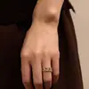 En Stock Venta Directa de Fábrica Anillo Yinyu para Mujer 2026 Modelo Nuevo Nicho Lujo Ligero Banda Lisa Anillo para Dedo Índice Anillo Abierto de Gama Alta