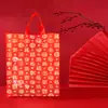 Rojo Chino y Rojo Estampado con Bendición Dorada Regalo Festivo Bolsa de Regalo Engrosada Tabaco y Vino Grande y Pequeño Plástico Alta Calidad Disponible