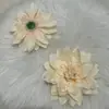 Cabeça de Flor Dália Sonhadora Diâmetro 15cm Material para Chapéu Acessórios Fotografia de Casa Arranjo Floral Cabeça de Flor Artificial