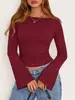 Camiseta sexy de color liso con cuello barco y manga acampanada, estilo europeo y americano para mujer, colección otoño 2026, corte ajustado, fruncida, top adelgazante de manga larga