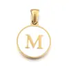 Collar con colgante de acero de titanio DIY de 26 letras inglesas de venta caliente, cadena redonda para clavícula para mujer, accesorios de joyería de acero inoxidable al por mayor