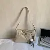 Bolso tote grande de gamuza vintage transfronterizo para mujer, nuevo modelo de otoño, bolso de mano de nicho de alta gama moderno para el día a día