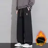 Calça Cargo Grossa Forrada com Lã Nova para Homens 2025, Calça Casual da Moda Estilo Cargo com Múltiplos Bolsos para Homens, Primavera e Outono, Tamanho Plus