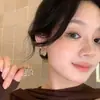 Pendientes de disco plisado, texturizados, color café para mujer, 2026, increíblemente elegantes, lujo ligero, diseño único, pendientes de alta gama