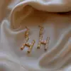 Aretes de Nicho con Letra N Incrustada de Diamantes, Diseño de Moda de Lujo Ligero, Aretes Elegantes y Modernos de Influencer, Aretes de Moda Modernos y Únicos