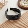 Diadema de PU de estilo japonés-coreano para celebridades de Internet, color sólido, ala ancha, nudo cruzado, banda para el cabello que combina con todo, simple, para lavarse la cara, sello para el cabello, tocado para mujer