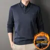 2025 Invierno Popular Camisa Polo Falsa de Dos Piezas para Hombre Camisa de Cuello Rayado Cálida de Terciopelo para Hombres de Mediana Edad Top Dropshipping