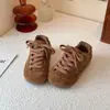 Tênis infantis estilo coreano, nova coleção primavera/outono 2026, sapatos casuais para meninas, tênis de skate para meninos, sapatos de bebê com sola macia, sapatos estilo Forrest Gump