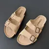 Sandálias Birkenstock de Tiras Duplas Verão 2026 para Mulheres, Sandálias Slide com Solado de Cortiça, Sandálias Casuais para Uso Externo Femininas no Atacado