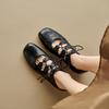 Sapatos Pequenos de Couro com Renda na Saia, Fechamento por Cadarço, Couro, 2024 Outono Novo, Salto Baixo, Bico Quadrado, Couro Vazado, Camada Única para Mulheres