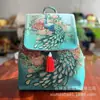 Mochila de estilo étnico de Yunnan color arena, bolsa de viaje y ocio para mujer, nuevo diseño con bordado de hilo dorado, un imprescindible para vendedores ambulantes