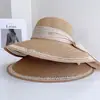 Chapéu de Palha Moda Verão Casual Versátil Temperamento Chapéu Bucket de Aba Larga Colorido Proteção Solar para Mulheres Férias na Praia Tendência