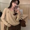 2024 Nuevo Otoño e Invierno Suelto Bordado Pony Cuello en V Estilo Coreano Suelto Casual Versátil Suéter Tejido Top Otoño