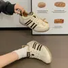 Zapatos Casuales para Mujer Zapatos de Suela Suave Versátiles Tacón Oculto Zapatos Blancos Nuevo Estilo Coreano Otoño Suela Gruesa Estudiante 2026 Con Cordones