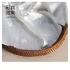 En stock trama elástica satén amor jacquard impresión digital esta tela blanca suave sedosa impresión tela de poliéster
