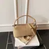 Bolso Boston Acolchado Nuevo Otoño e Invierno 2025, Diseño de Nicho, Bolso de Mano Versátil, Bolso Bandolera Simple