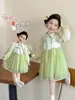 Ropa de Primavera para Niñas Estilo Chino Vestido con Botones de Rana Estilo Primavera Nueva Llegada Vestido Midi de Manga Larga para Bebé Niña Vestido de Princesa Súper de Hadas Estilo Primavera