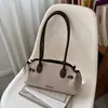 Bolso de Mano de Bloques de Color Estilo Coreano Alto Valor Diseño de Nicho Bolso de Hombro para el Trabajo Bolso de Hombro Individual Relajado Moda de Mujer Personalidad