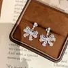 Brincos de Pérola com Laço de Zircônia Cúbica para Mulheres Brincos de Tarraxa de Luxo Leve de Alta Qualidade Joias de Orelha Únicas Bonitas Exquisite