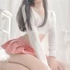Lingerie Sexy com Decote em V Profundo Vazado, Suéter de Tricô de Gola Alta, Shorts Sedutores Apaixonantes sem Costas, Conjunto de Duas Peças
