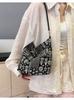 Bolsa de Ombro Floral Transfronteiriça para Mulheres Verão Nova Grande Capacidade Fresca Leve Retro Pano de Mão Bolsa Tendência
